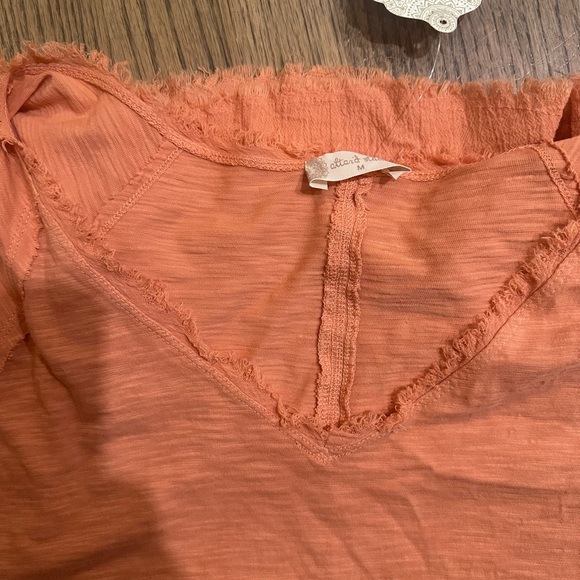 Altar'd State Medium Long Sleeve Boho Style Orange/Peach Shirt-NWT - Picture 4 of 6